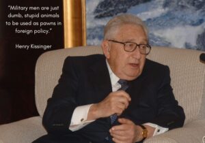 Henry Kissinger voerde oorlog tegen de mens